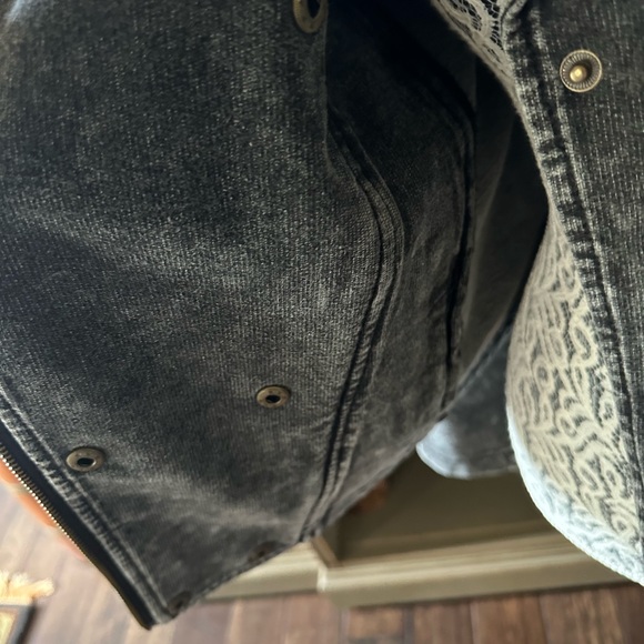 Jacket - Picture 6 of 7